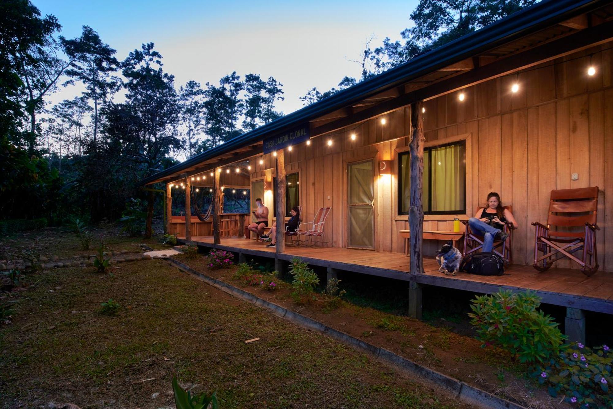 Finca Amistad Cacao Lodge Bijagua Zewnętrze zdjęcie